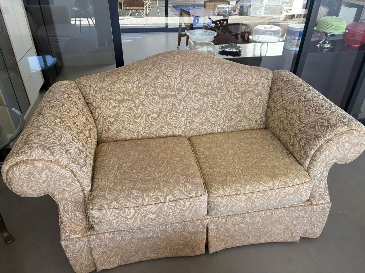 Sofás 2 e 3L (R$600,00 cada)