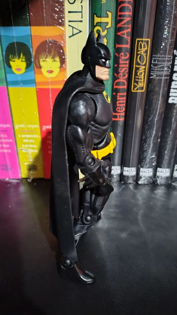Action Figure Batman JLA Preto DC Universe Classics Mattel - Foto 3