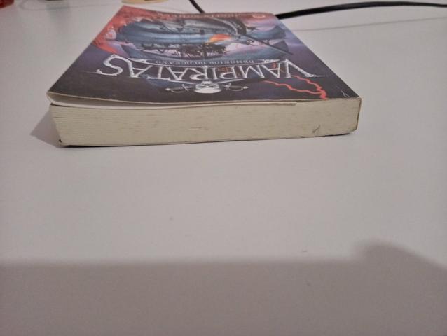 Vampiratas: Demônios do Oceano (Livro 1) - Foto 5