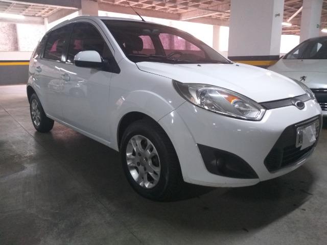 Fiesta Hatch 1.6 08v 2013/2013 - Foto 2