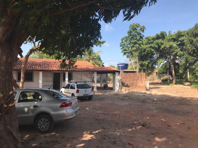 Área/Terreno murado com casa 8000m2 - Foto 5