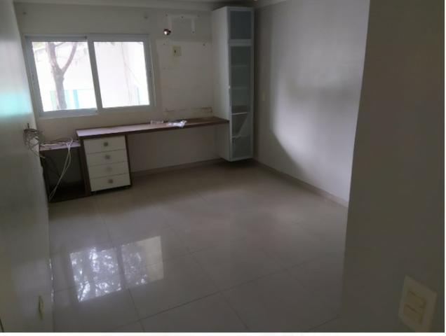 Bela Casa na Praça da Torre - Aluguel - Foto 12