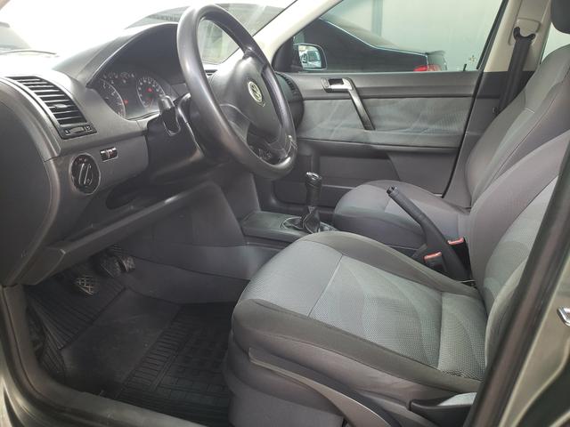 Polo Hatch 2009 - Foto 4