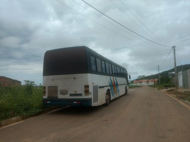 Ônibus Mercedes 371 rs vendo ou troco - Foto 2