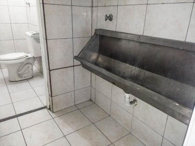 GA0042 Galpão na BR 116 com 800m² de área construída, excelente ponto comercial - Foto 7