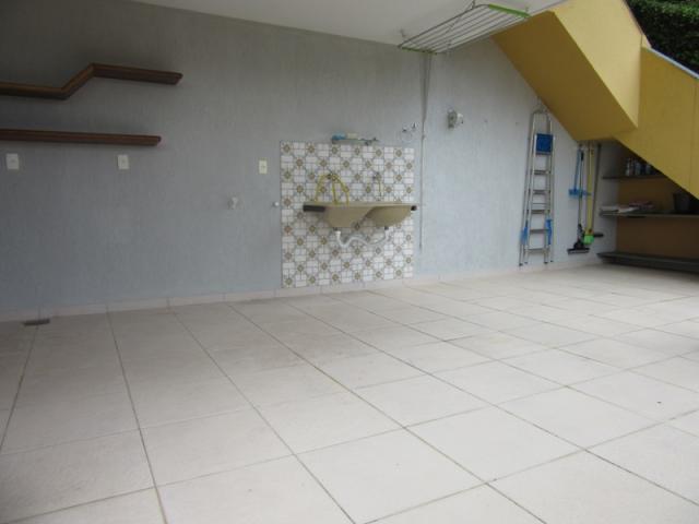 Excelente casa em local tranquilo para quem quer sossego! área nobre do bairro. - Foto 19
