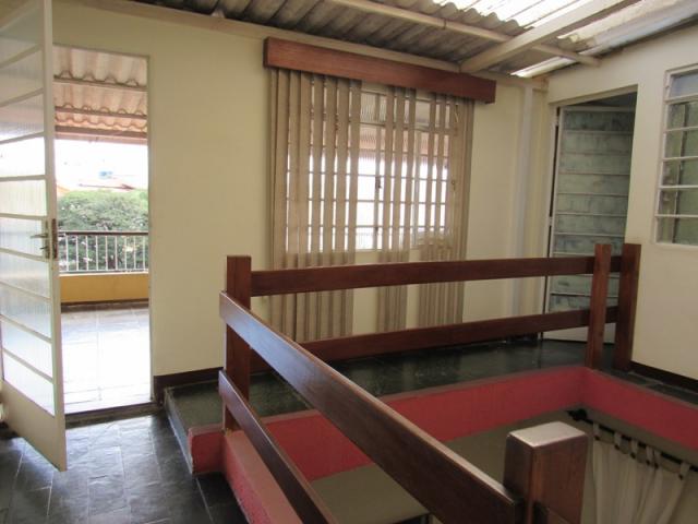 Rm imóveis vende excelente casa de 04 quartos em ótima localização - Foto 6