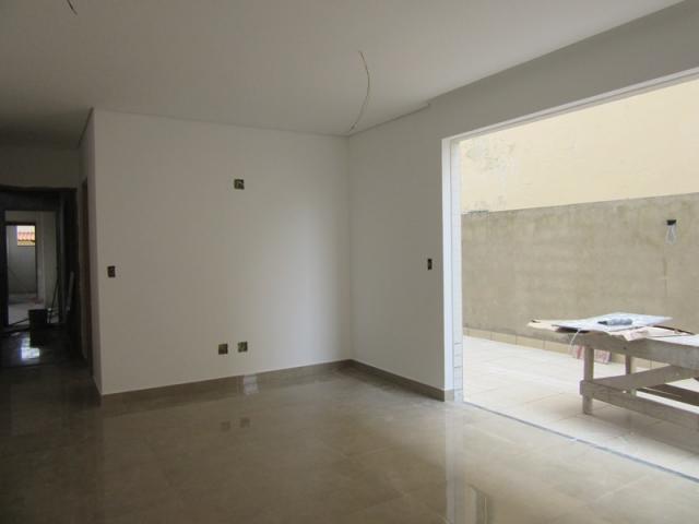 Lançamento no bairro Caiçara, área privativa, prédio novo, 100% revestido com elevador! - Foto 2