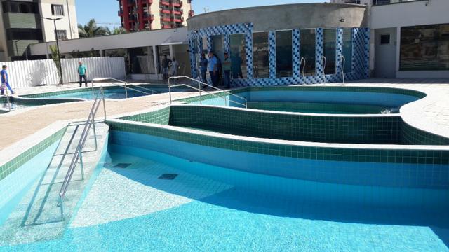 Apto no Aquarius 1 quarto para 5 pessoas com piscinas termais - Foto 9