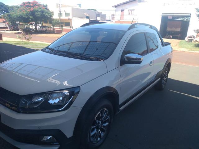 Saveiro Cross dupla