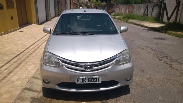 Vendo Toyota/Etios HB XLS 2013 FLEX - Foto 3