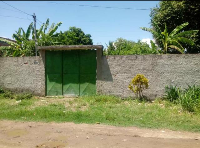 Vende-se uma casa simples!! - Foto 4
