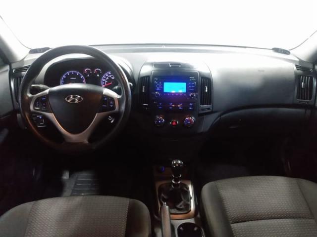 Hyundai i30 2.0 - Foto 10