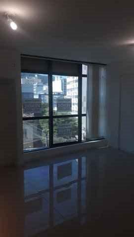 Sala Comercial 25m2 no Centro - Foto 4