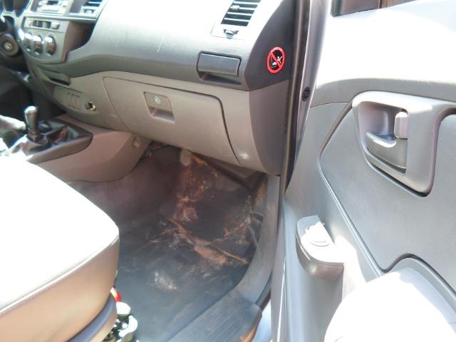 Hilux CS 4X4, 2015, Completa - Foto 18
