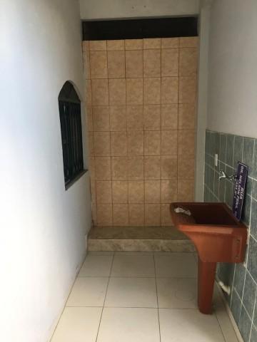 Casa - ENGENHOCA - R$ 618,00 - Foto 8