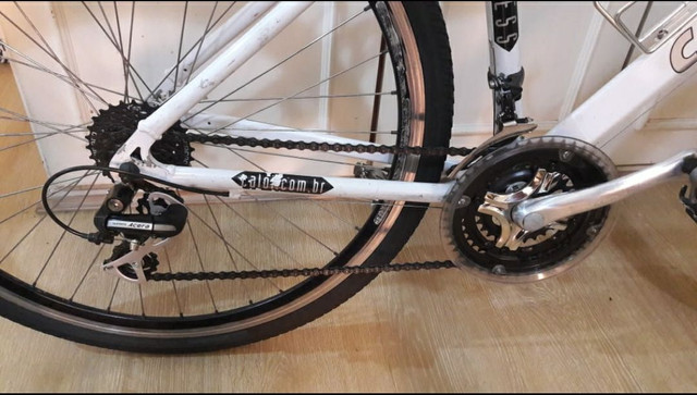 Bicicleta marca fitness 21 v aluminio - Foto 5
