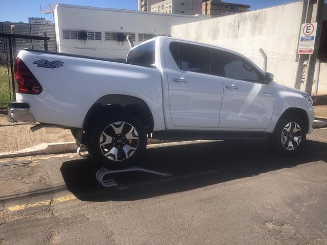 Hilux Srx 2017 49000 km - Foto 3