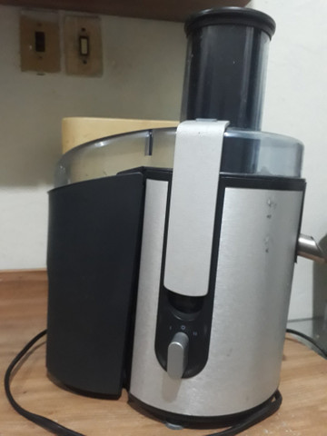 Vendo centrífuga Philips walita