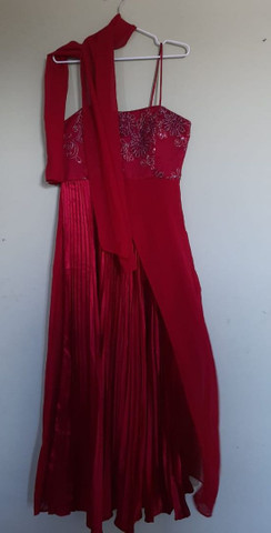 vestido vermelho escuro longo