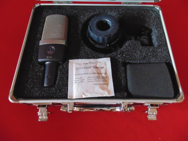 Microfone AKG C214 - Original - Made Austria - Parcelo! - Foto 3
