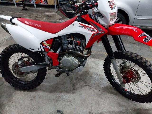 HONDA CRF 230 2015