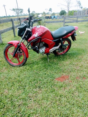 VENDO MOTO TITAN 125 $9.000