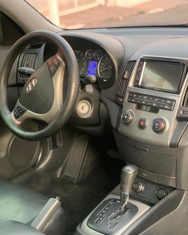 HYUNDAI I30 2011