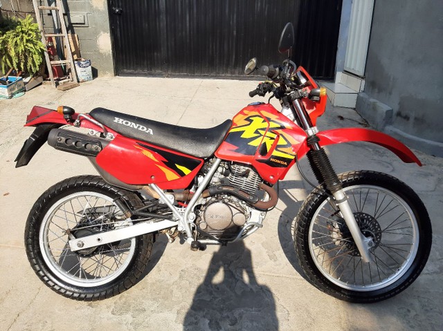 MOTO HONDA XR200