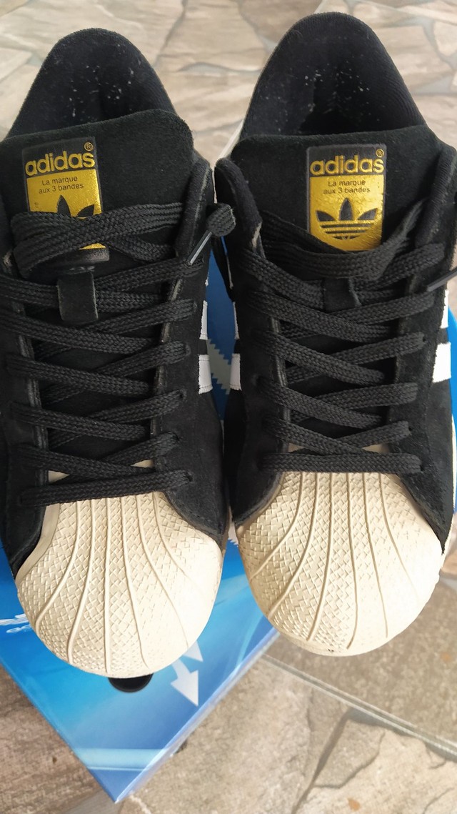 tenis adidas la marque aux 3 bandes