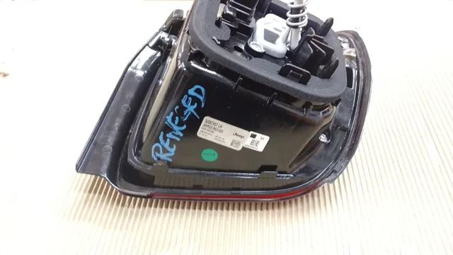 Lanterna Esquerda Renegade - Foto 4