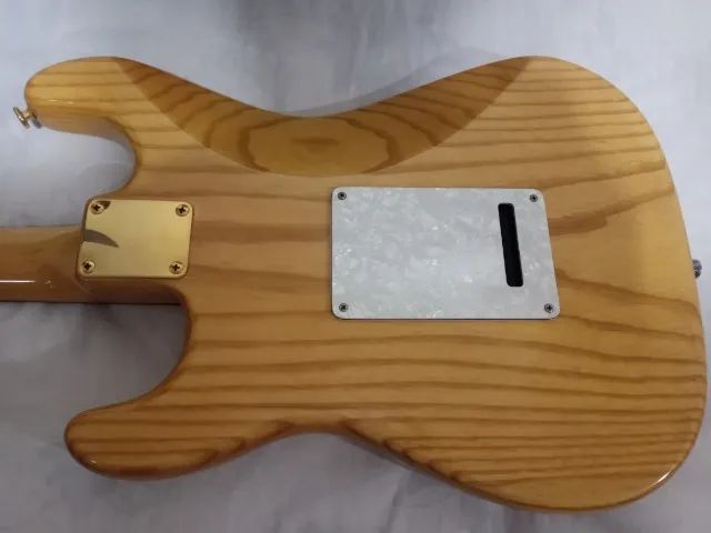 Guitarra Music Maker STK Custom Made 001 - Foto 5
