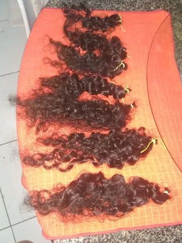 Cabelo cachado virgem de criança 