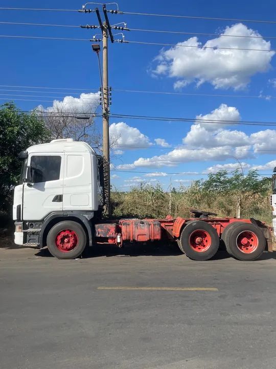 Scania R124 400 6x2 2005 Branco - Foto 2