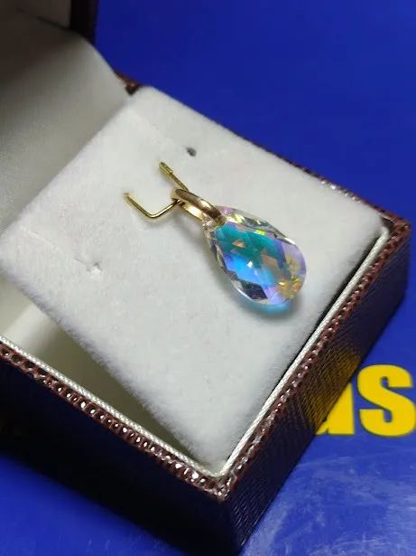 Pingente Pingente Cristal Murano Ouro 18 Kilates Peso 1.00 Gramas 15 mm                   