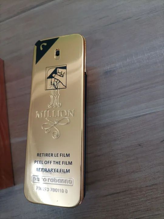 PERFUME MILLION  - Foto 2