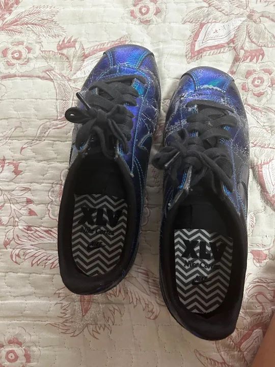 Tenis nike holográfico importado - Foto 4