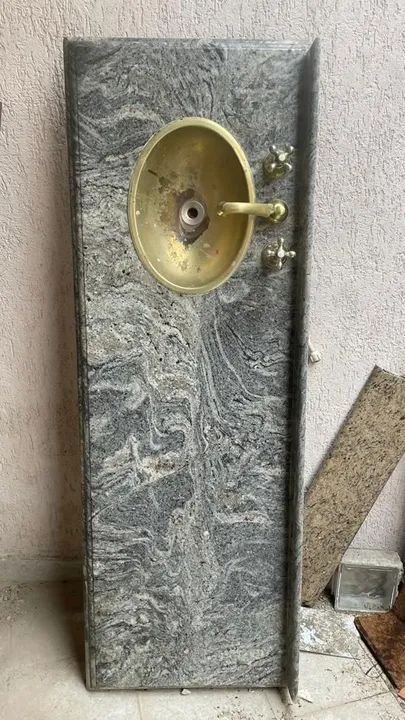 Pia com cuba e torneira  - Foto 3