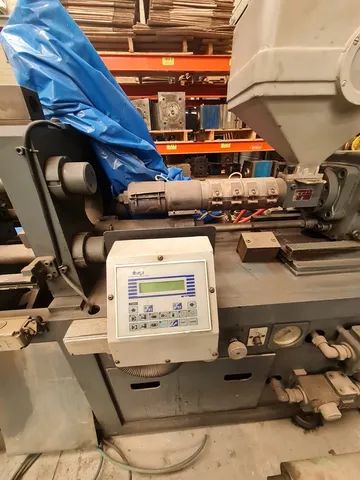 Injetora plastica Negri Bossi 40 toneladas  - Foto 2