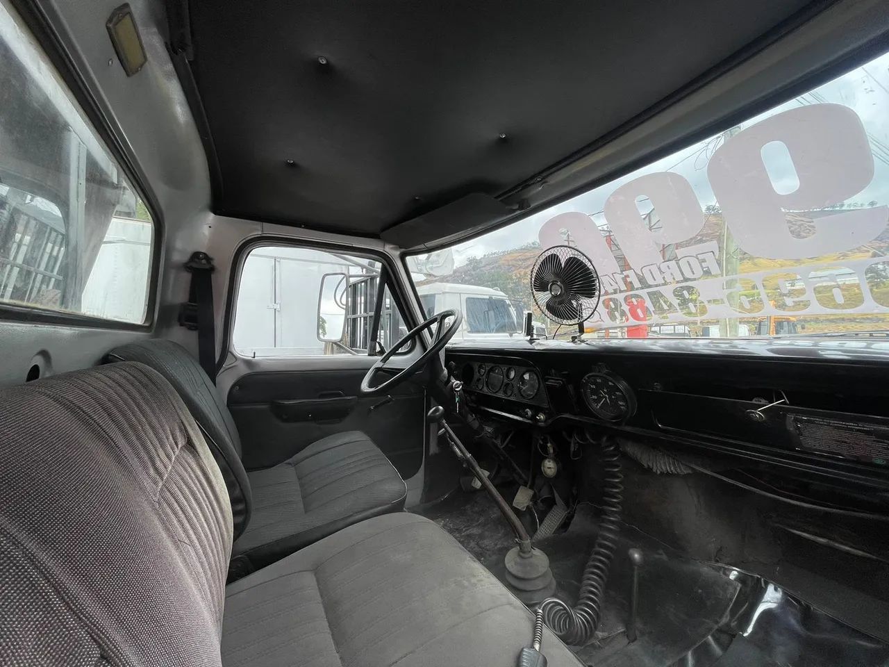 Ford F-14000 com Carroceria e Munck - Foto 4
