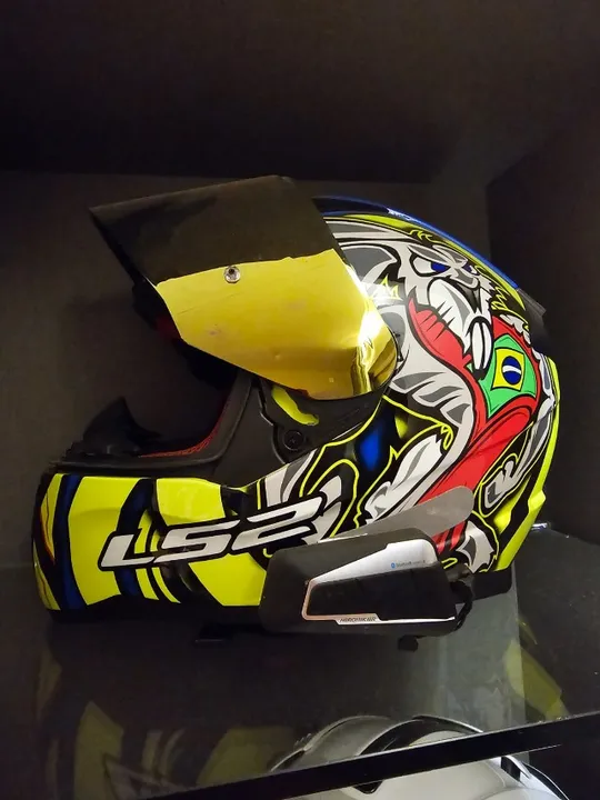Capacete Alex Barros
