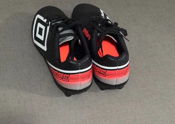 Chuteira Umbro Campo n° 41 - Foto 4