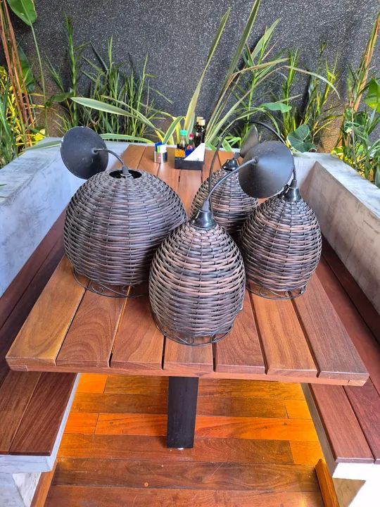 Pendentes de bambu para decoração