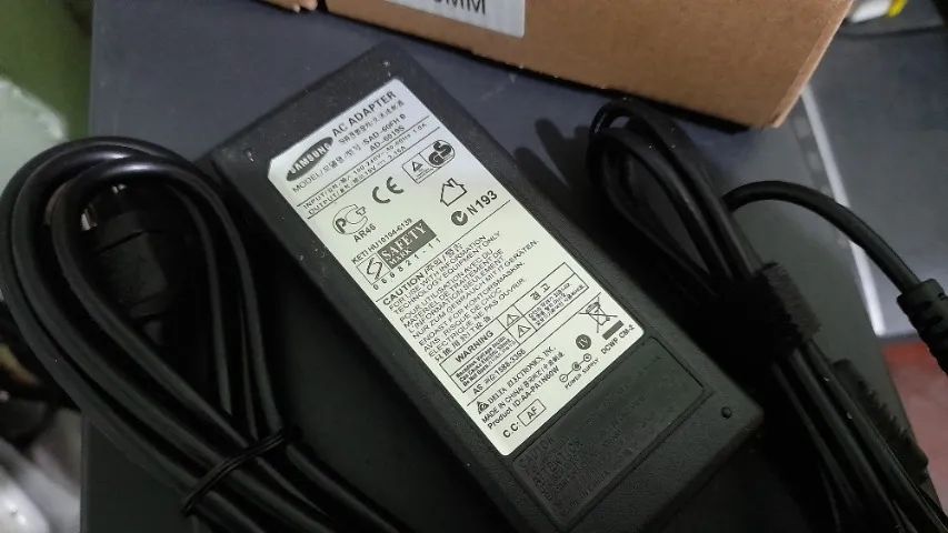 Carregador Notebook Samsung Ad-6019s Bivolt - Foto 2