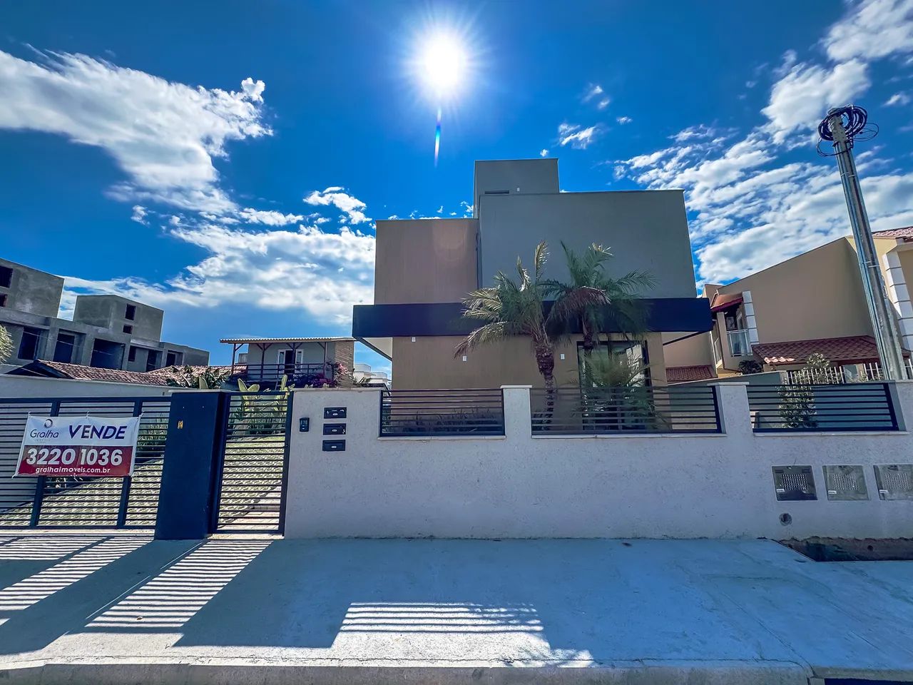 Casa nova 3 quartos em Loteamento na Praia do Campeche - Foto 2