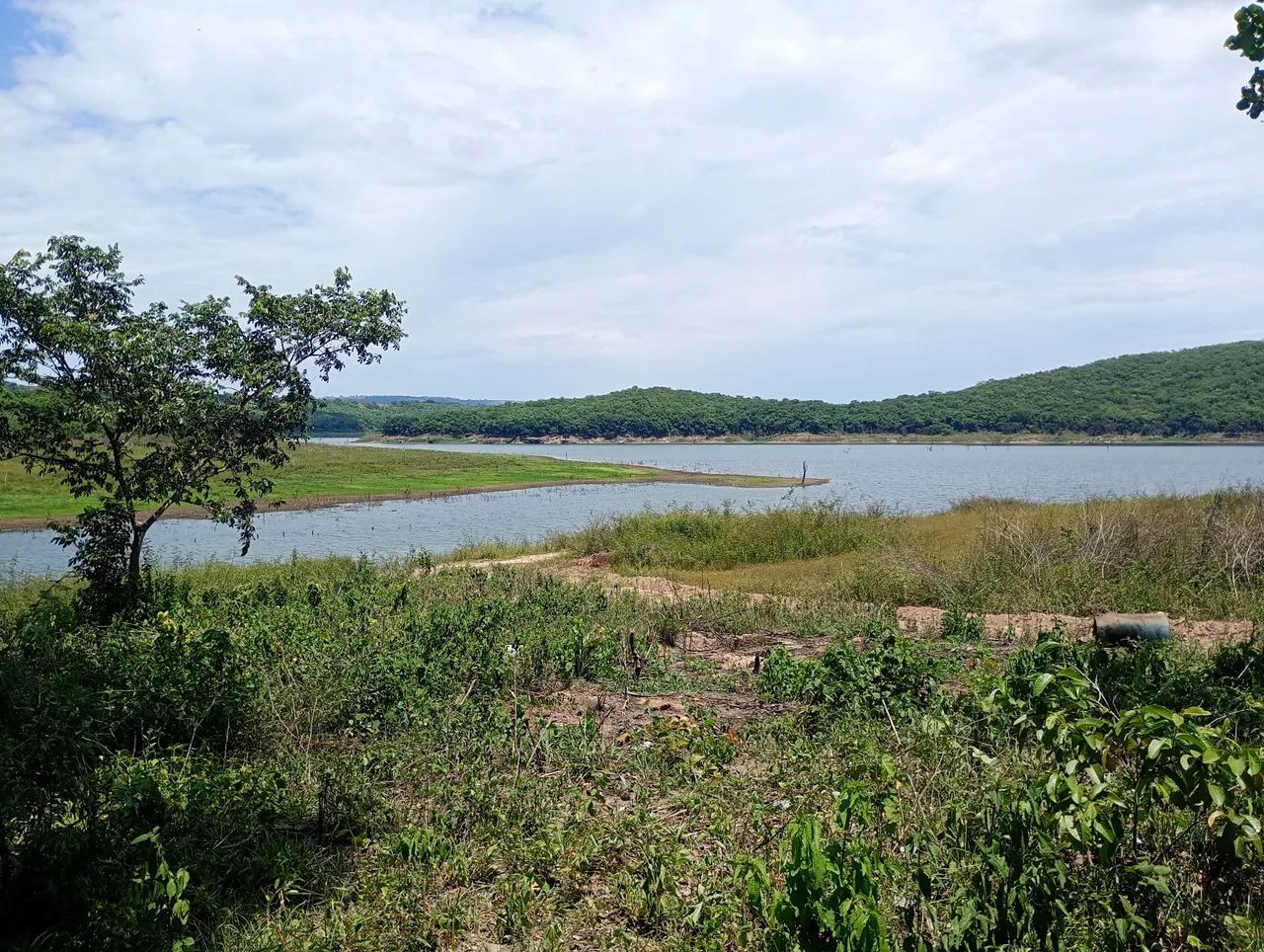 Chácara beira d'água, próximo Tupaciguara  - Foto 2