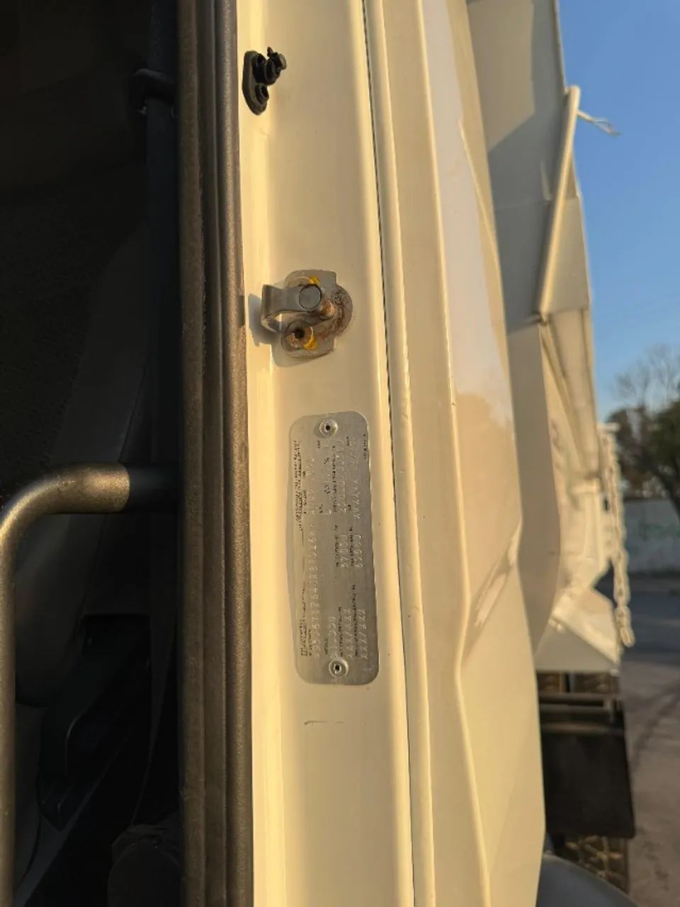 Caminhão Caçamba Volkswagen Constellation 31-330 6x4 2018 - Foto 7
