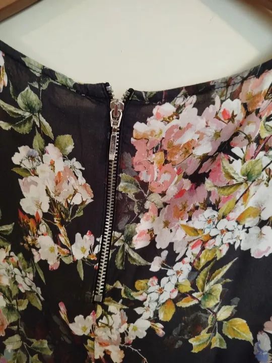Blusa Floral Preta - Foto 5
