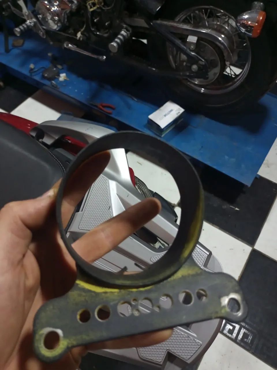 Moldura velocimetro Harley Davidson 