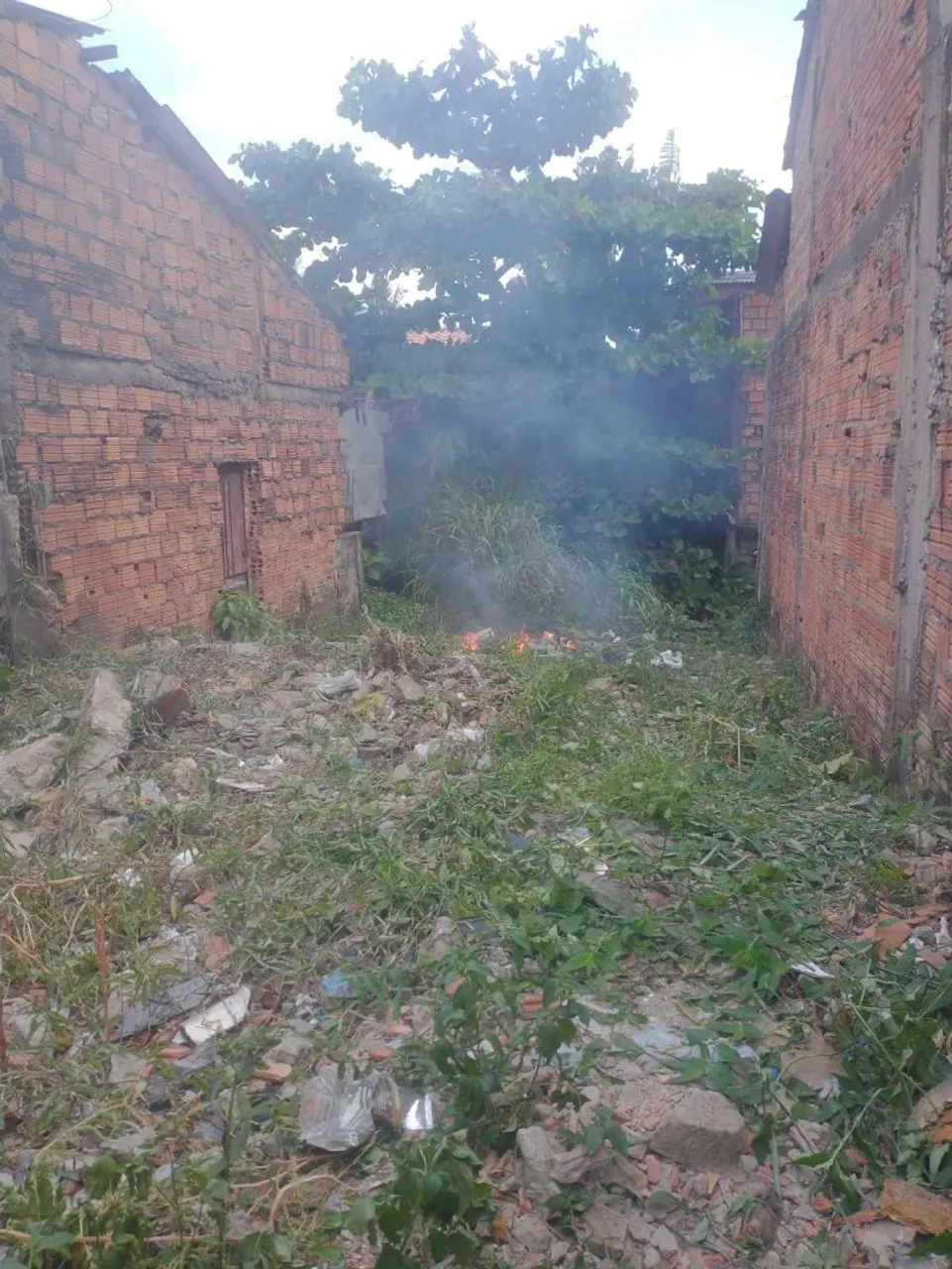 Vendo esse terreno mas informações *
